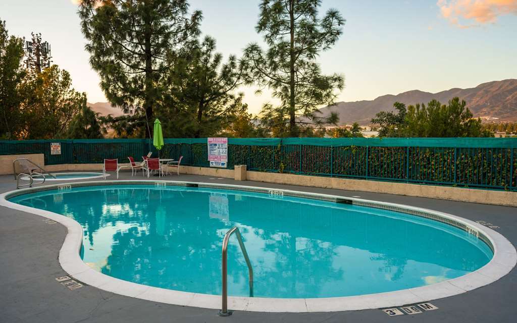 San Bernardino Inn & Suites Faciliteiten foto