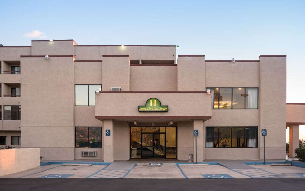 San Bernardino Inn & Suites Buitenkant foto