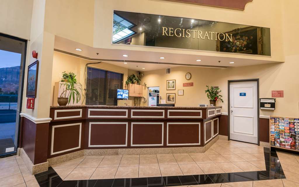 San Bernardino Inn & Suites Interieur foto